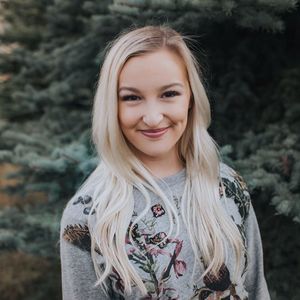 Meet your Posher, Katelyn